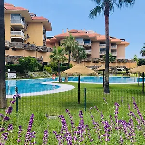 paradise-at-reserva-del-higueron.1costadelsol.com/