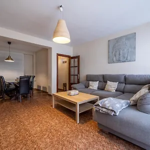 Apartamento En La Entrada Del Barrio Antiguo, Córdoba